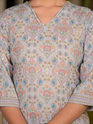  sky blue pure cotton floral print straight kurta with palazzo and dupatta set 4