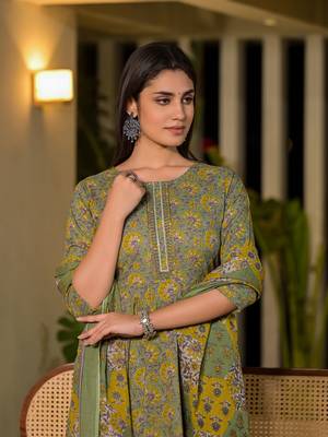  green thread work cotton anarkali style kurta and trousers with dupatta set 5