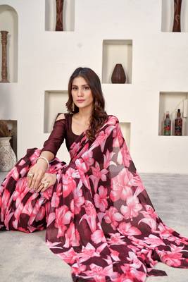 Sophisticated Pink Weight Less Classic Sari 4