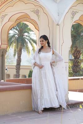 White Faux Georgette Long Kurti with Dupatta 2
