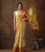 Yellow Soft Silk Lahriya Printed Saree With Zari Woven Pallu