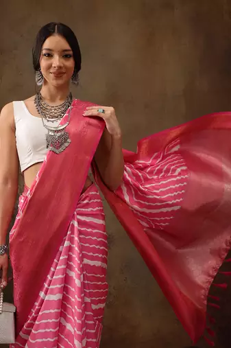 Pink Soft Silk Lahriya Printed Saree With Zari Woven Pallu