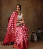 Red Soft Silk Lahriya Printed Saree With Zari Woven Pallu