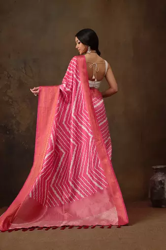 Pink Soft Silk Lahriya Printed Saree With Zari Woven Pallu