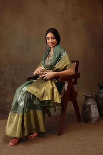 Green Munga Silk Floral Printed Zari Woven Saree