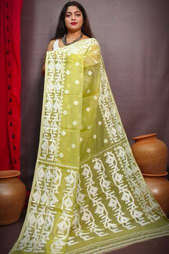 Gorgeous Golden Beige Reshom Dhakai Jamdani Saree