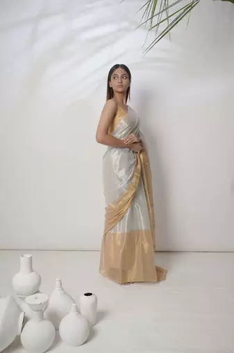 Huts And Looms Tissue Gold Border Plain White Saree
