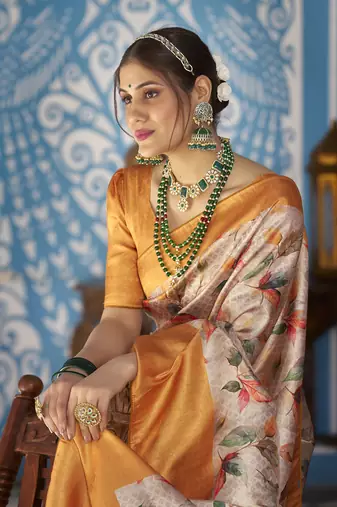 Orange::Multicolour Printed Silk Blend Saree With Blouse Piece