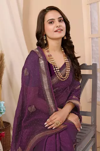 Purple Embroidered Chiffon Saree With Blouse Piece