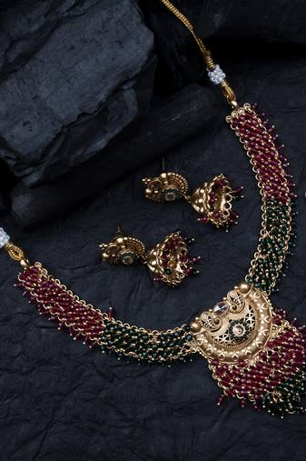 Gold plated ruby green hydra necklace set
