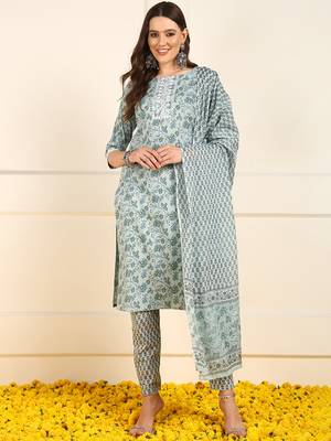 women green pure cotton floral embroidered straight kurta trouser with dupatta 1
