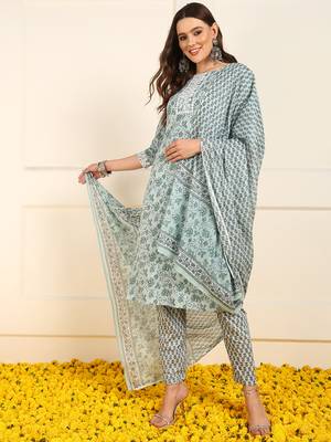 women green pure cotton floral embroidered straight kurta trouser with dupatta 3