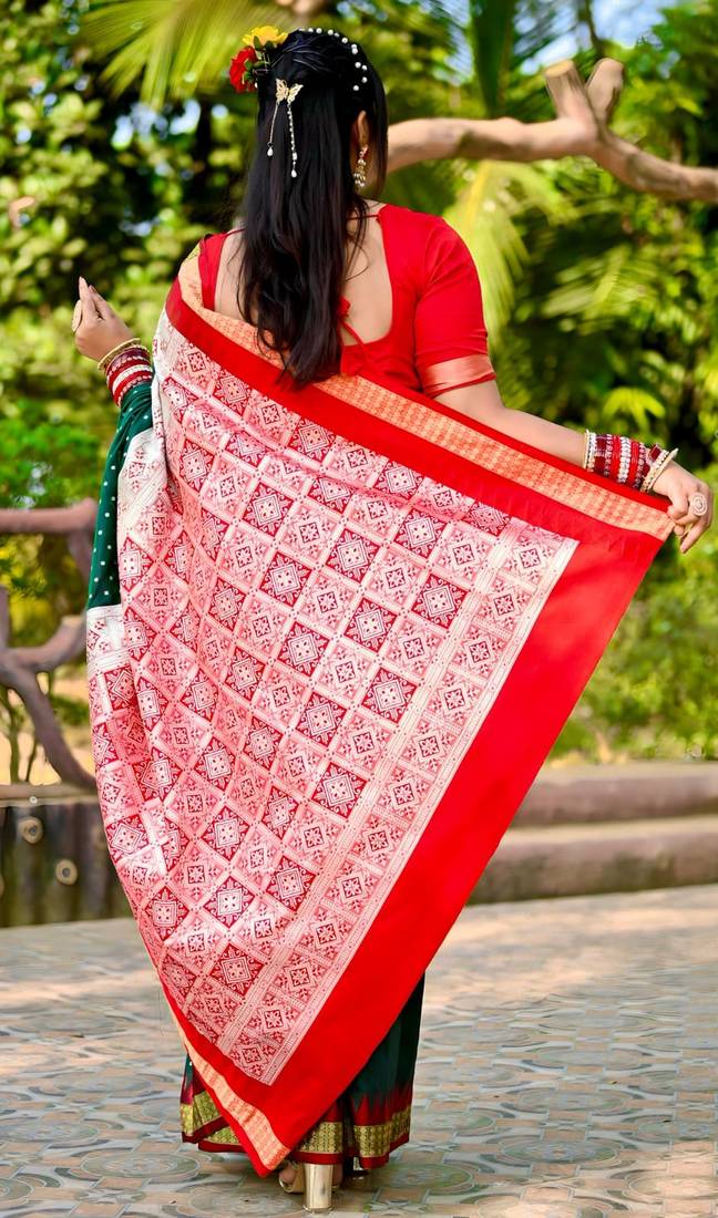 Green Sambhalpuri Satin Hazaar Booti Saree