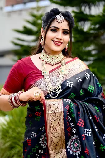 Navy_Blue Sambhalpuri Satin Silk Saree With Passapalli Resham Embroidry Work Saree