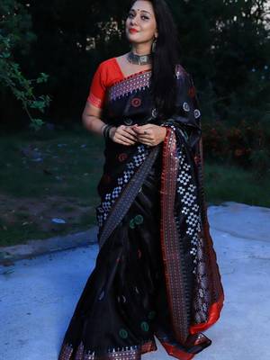 Black Sambhalpuri Satin Silk Saree With Passapalli Resham Embroidry Work Saree 1
