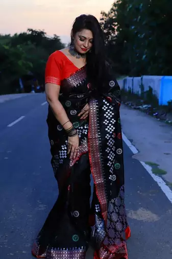 Black Sambhalpuri Satin Silk Saree With Passapalli Resham Embroidry Work Saree