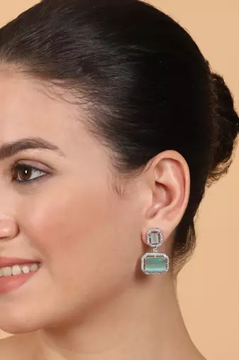 Silver minimalist turquoise ad stud earrings