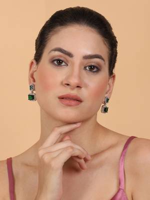 Silver minimalist green ad stud earrings 2