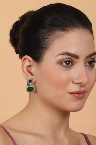 Silver minimalist green ad stud earrings