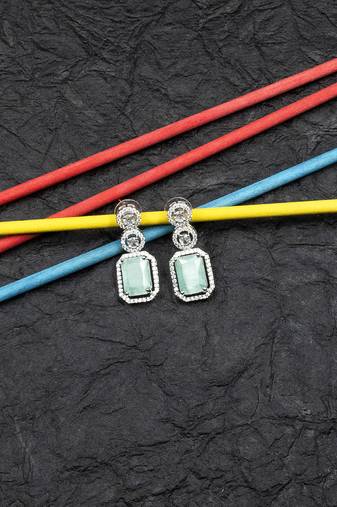 Silver minimalist turquoise ad stud earrings