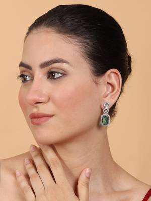 Silver minimalist crystal green ad stud earrings 3