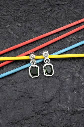 Silver minimalist green ad stud earrings