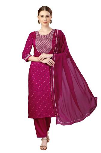Beautiful Embroidered Rani Kurta set