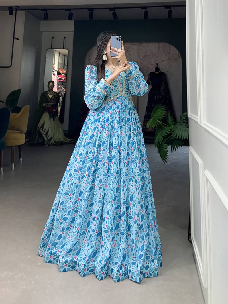 Women's Georgette With Floral Print Gown