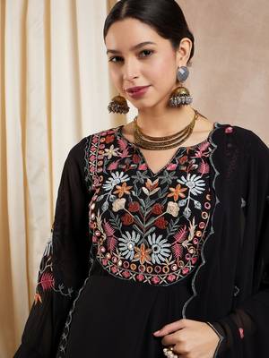 Rajgranth women's faux georgette fabric thread embroidery kurta with pants 4