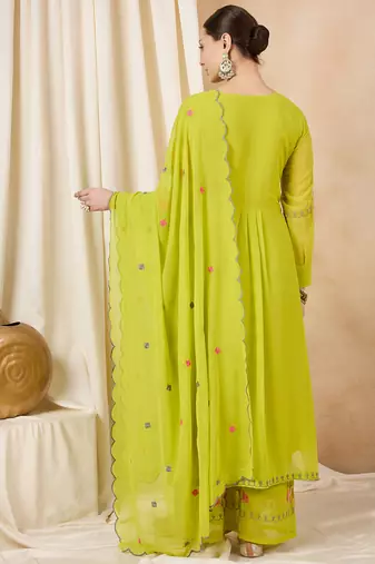 Rajgranth women's faux georgette fabric thread embroidery kurta with pants