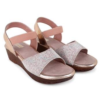 Pink women's sandal 3