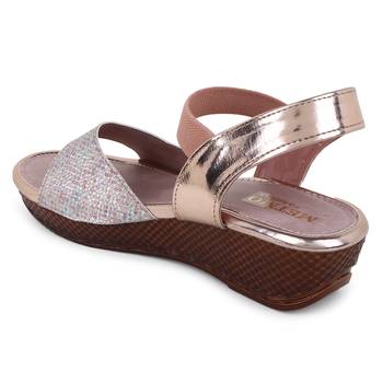 Pink women's sandal 5