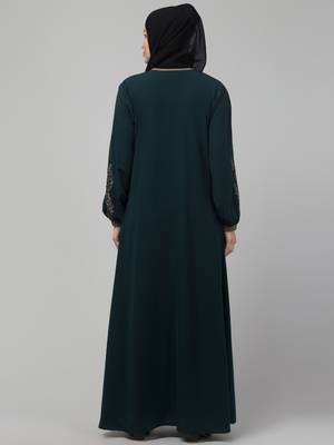 Women stylish Muslim traditional embroidered wear abaya 2