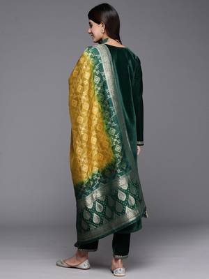 Green Velvet Salwar Suit with Embroidery Dupatta 3 pieces Kurta set for Women 3