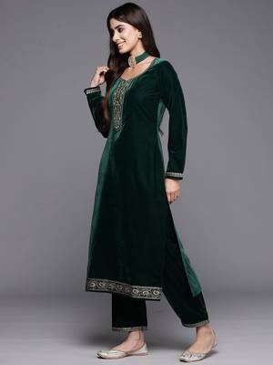 Green Velvet Salwar Suit with Embroidery Dupatta 3 pieces Kurta set for Women 5