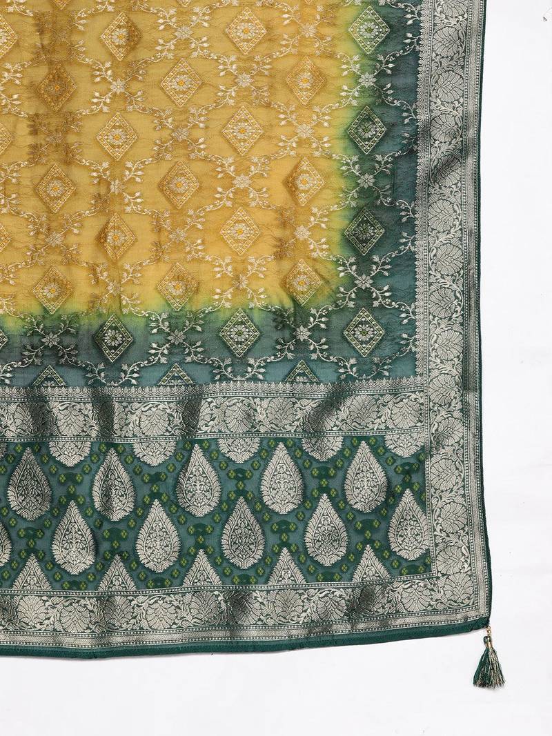 Green Velvet Salwar Suit with Embroidery Dupatta 3 pieces Kurta set for Women