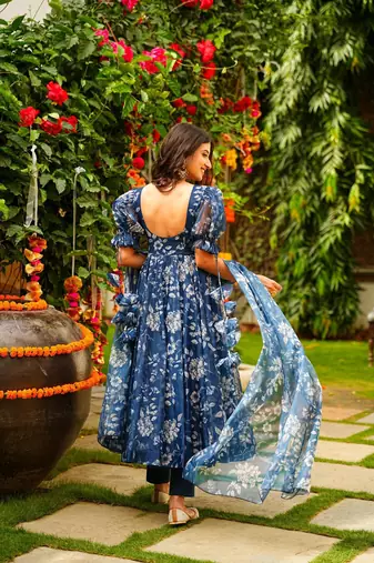 Blue colour smart and ethnic looking readymade salwar kameez for graceful festive looks