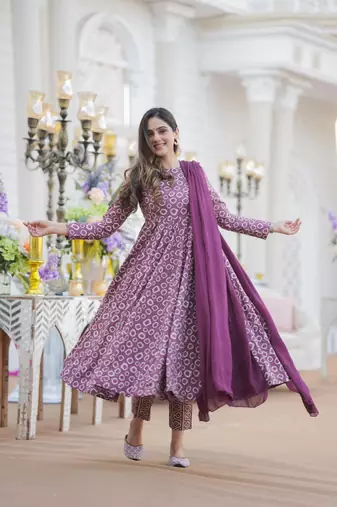 Purple colour smart and ethnic looking readymade salwar kameez for graceful festive looks