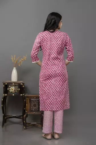 Maroon colour cotton fabric casual suit with resham work