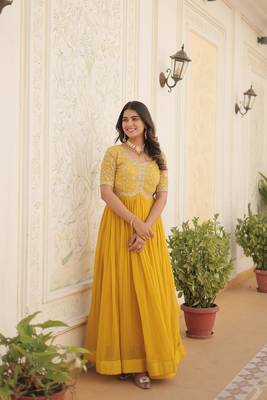 Yellow colour heavy sequins work partywear gown for bridesmaid 1