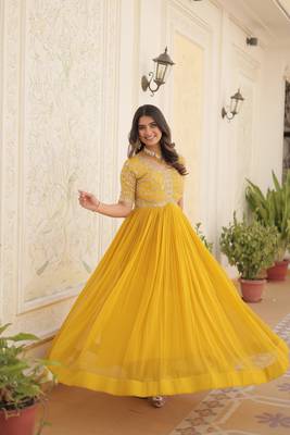 Yellow colour heavy sequins work partywear gown for bridesmaid 2