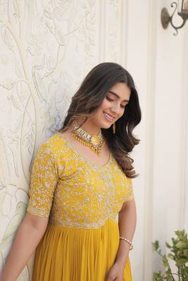 Yellow colour heavy sequins work partywear gown for bridesmaid 3