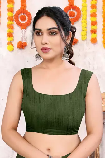Mehandi green chiffon shibori print gotta pati lace border saree with unstitched blouse piece