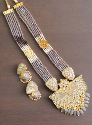 Gold designer floral meenakari kundan studed onyx stone multilayer necklace set with earrings 3