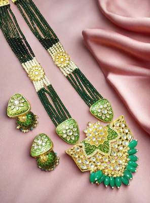 Green designer floral meenakari kundan studed onyx stone multilayer necklace set with earrings 3