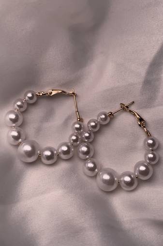latest fashion stylish gold plated lightweight round pearl chunky earrings (e3211w)