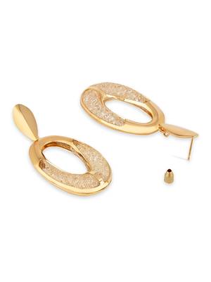 latest fashion stylish gold plated lightweight classic chunky hoops earrings  3