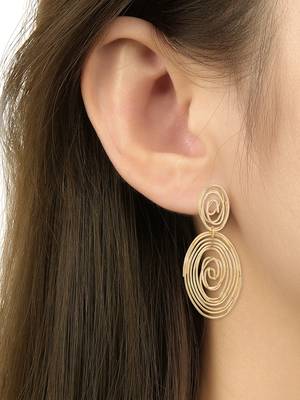 latest fashion stylish gold plated classic chunky hoops earrings for women/girls  5