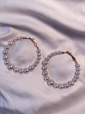 latest fashion stylish gold plated lightweight round pearl hoop earrings for women/girls  1
