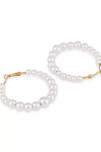 latest fashion stylish gold plated lightweight round pearl hoop earrings for women/girls 